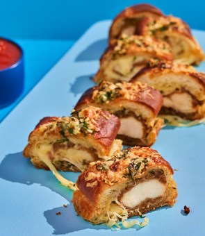 Cheesy Tender Stuffed Garlic Bread 